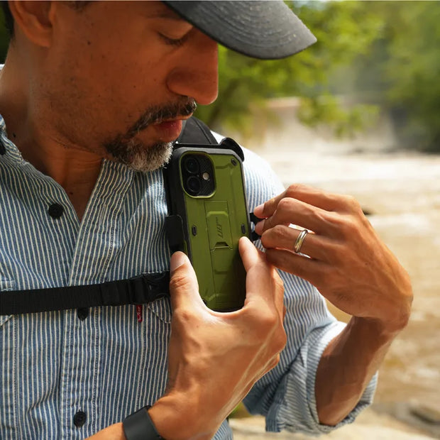 UB PRO Series iPhone 17 Camera Control Button Phone Case - Guldan