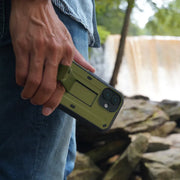 UB PRO Series iPhone 17 Camera Control Button Phone Case - Guldan