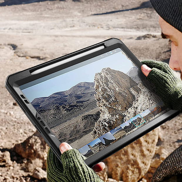 KAWS เคสไอแพด ลายการ์ตูน iPad Pro11 Mini 1 2 3 4 5 6 / iPad 2 3 4 / iPad  Pro 9.7 Air1 Air2 / iPad Pro 10.5 / ipad Gen 7/8/9 10.2 Smart Case