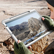 KAWS เคสไอแพด ลายการ์ตูน iPad Pro11 Mini 1 2 3 4 5 6 / iPad 2 3 4 / iPad  Pro 9.7 Air1 Air2 / iPad Pro 10.5 / ipad Gen 7/8/9 10.2 Smart Case